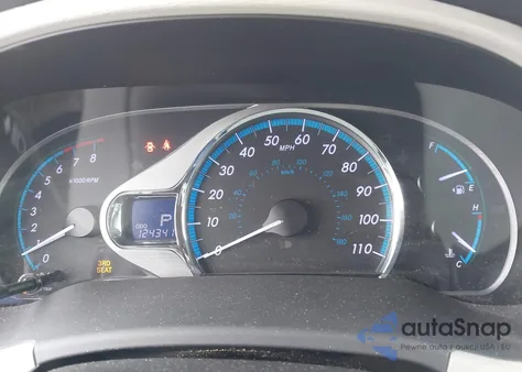 2011 Toyota Sienna Xle V6/Xle V6 Auto Access Seat z USA, uszkodzony, nr VIN 5TDYK3DC9BS032559